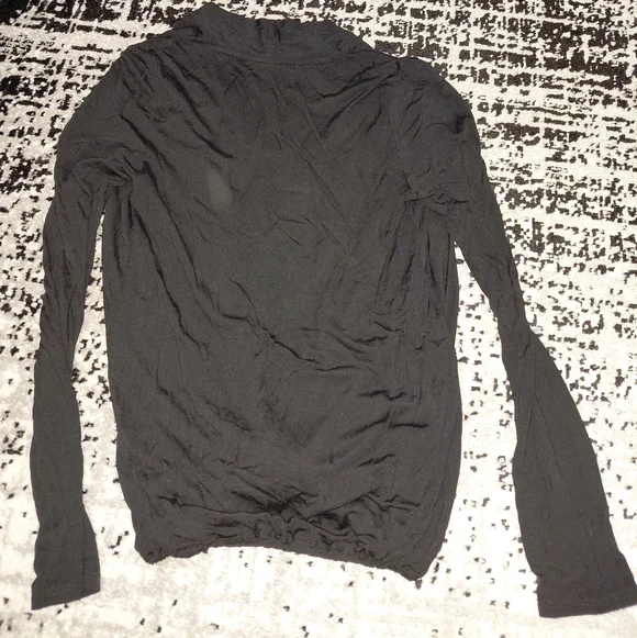 EUC Lanston Black Surplice Drape Top - Size Small! - Picture 12 of 12
